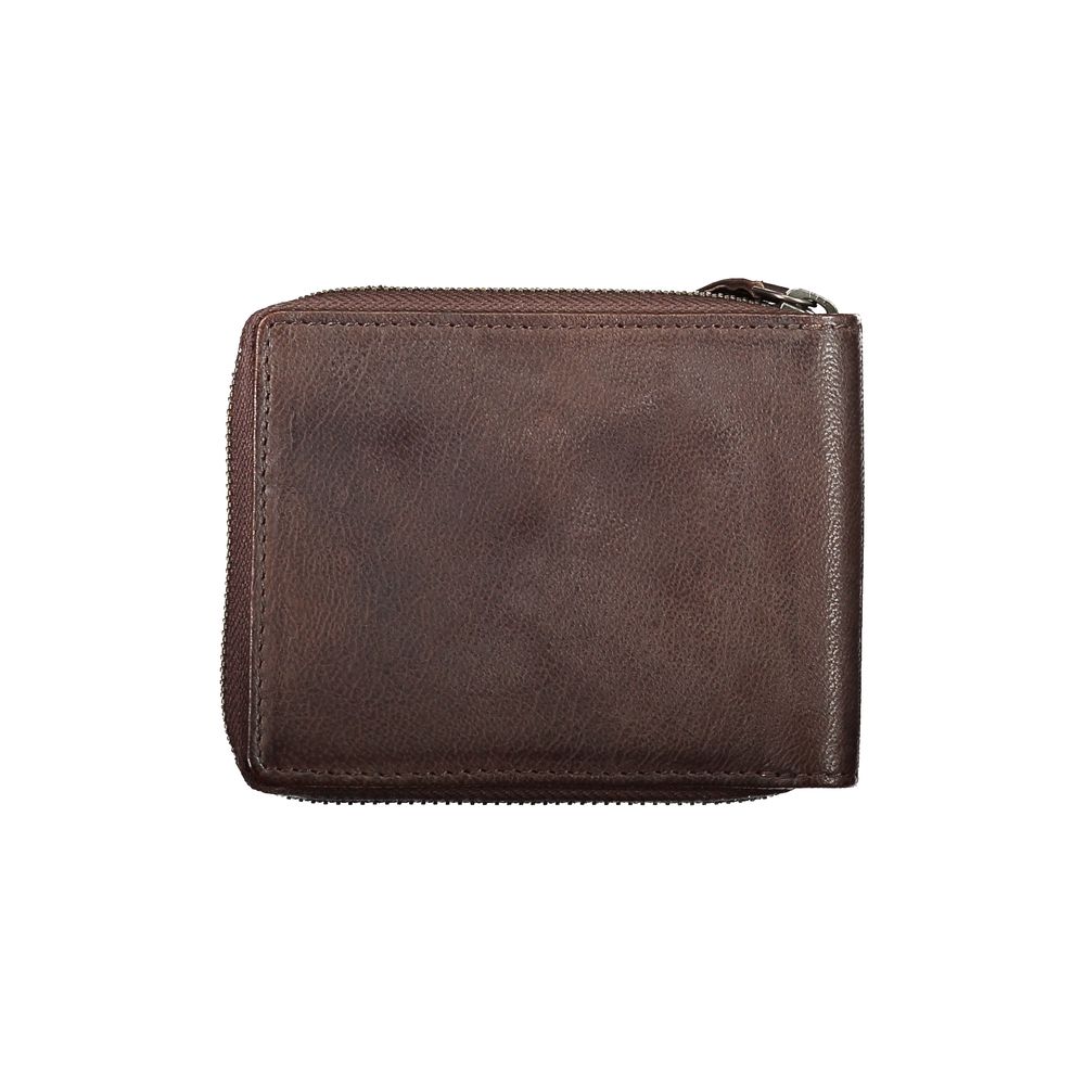 Blauer Brown Leather Wallet