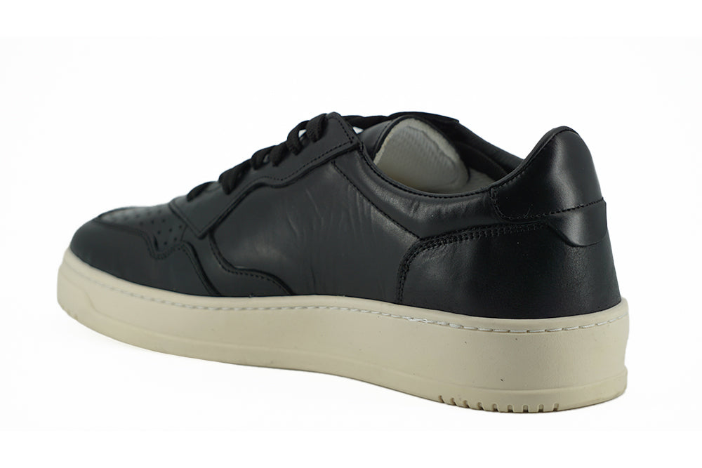 Saxone of Scotland Black Leather Low Top Sneakers