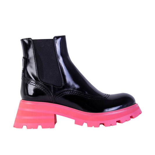 Alexander McQueen Alexander McQueen Fluo Pink Sole Chelsea Boots